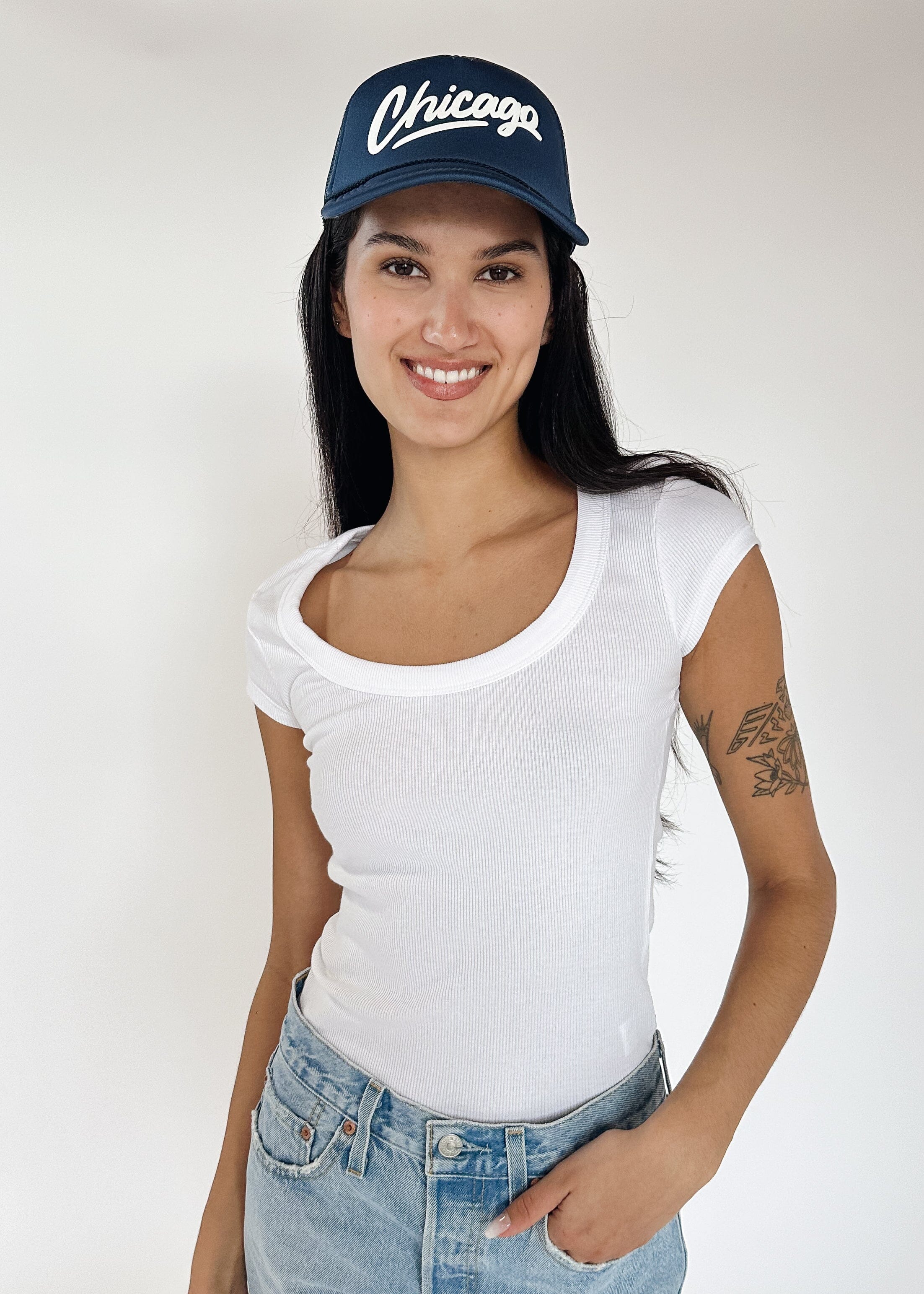 Chicago Script Trucker Hat - Navy - Image 6