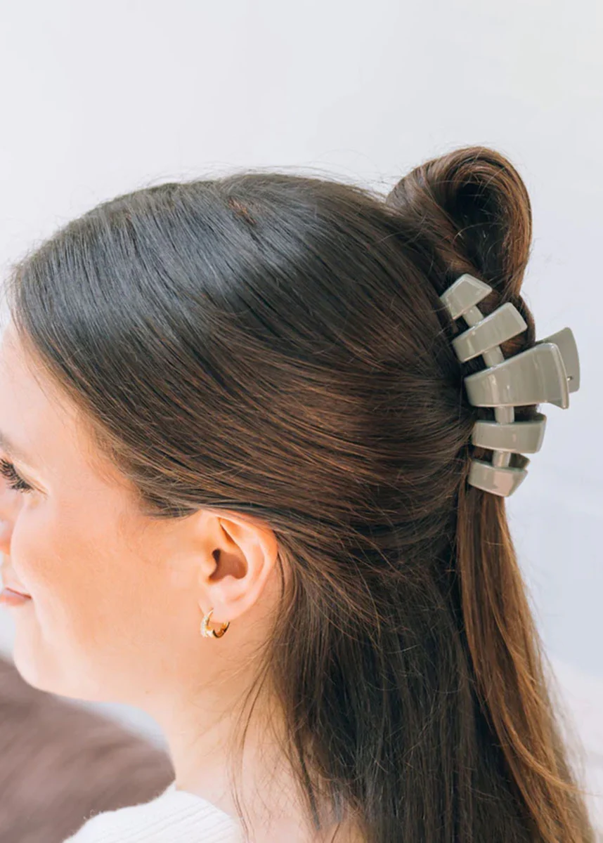 Classic Medium Claw Clip - Sage It Ain't So - Image 3