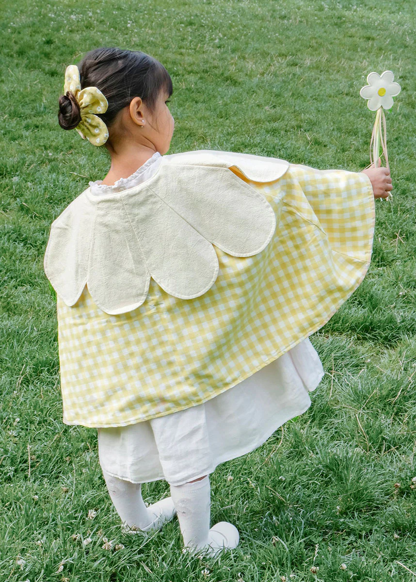 Darling Daisy Daisy Scrunchie - Image 3