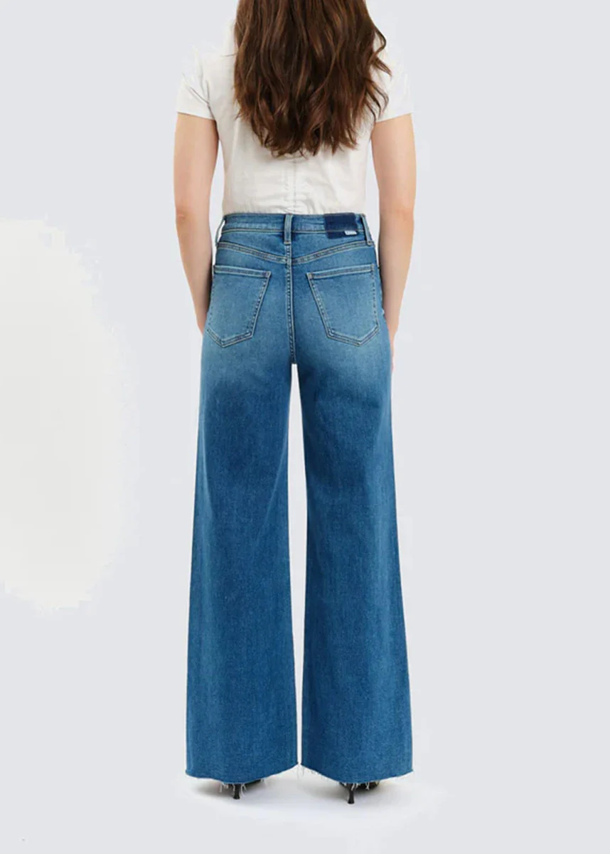 Far Out High-Rise Wide Leg - New Indigo - Image 3