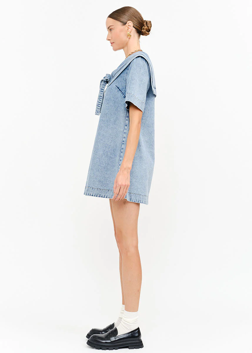 Freya Denim Mini Dress - Light Wash - Image 3