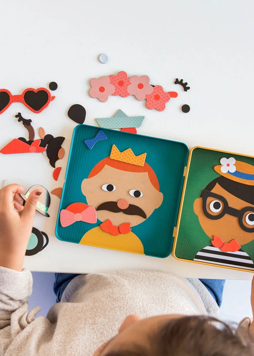 Funny Faces Magnetic Play Set - Image 2