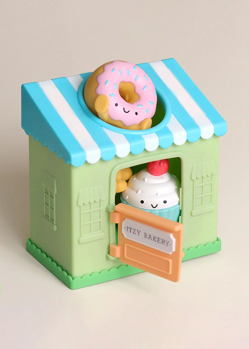 Itzy Play Bakery™ Set - Image 2