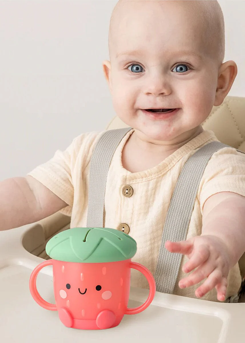 Itzy Snack Cup - Strawberry - Image 3