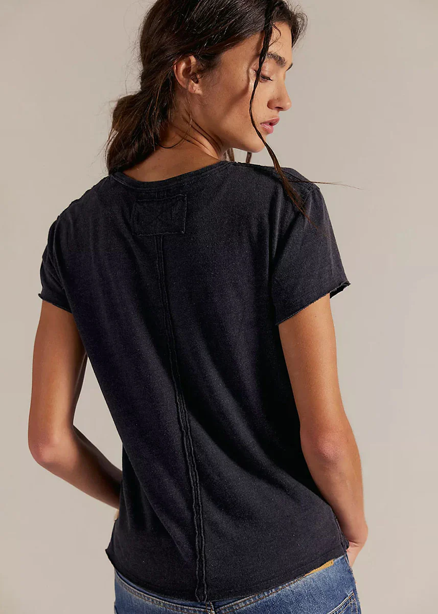 Nova Tee - Black - Image 3