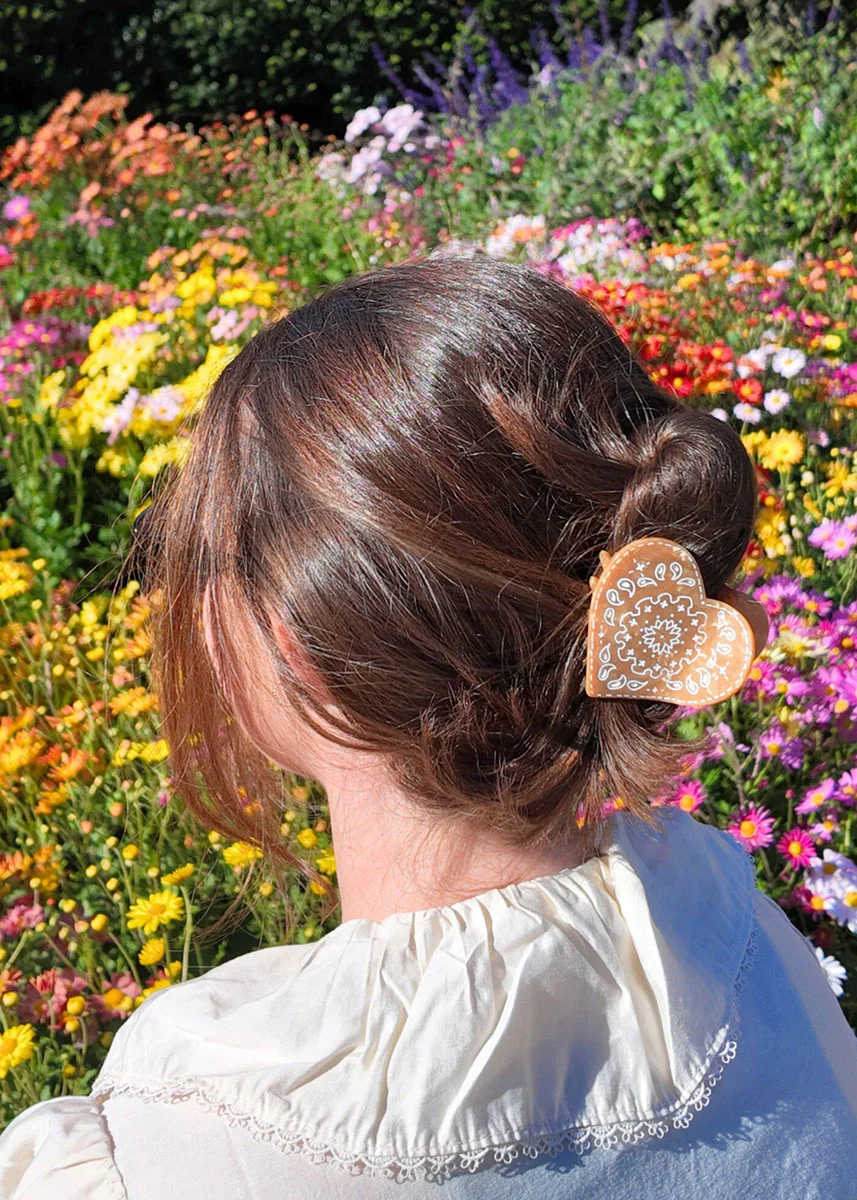 Paisley Heart Claw Clip - Brown - Image 2