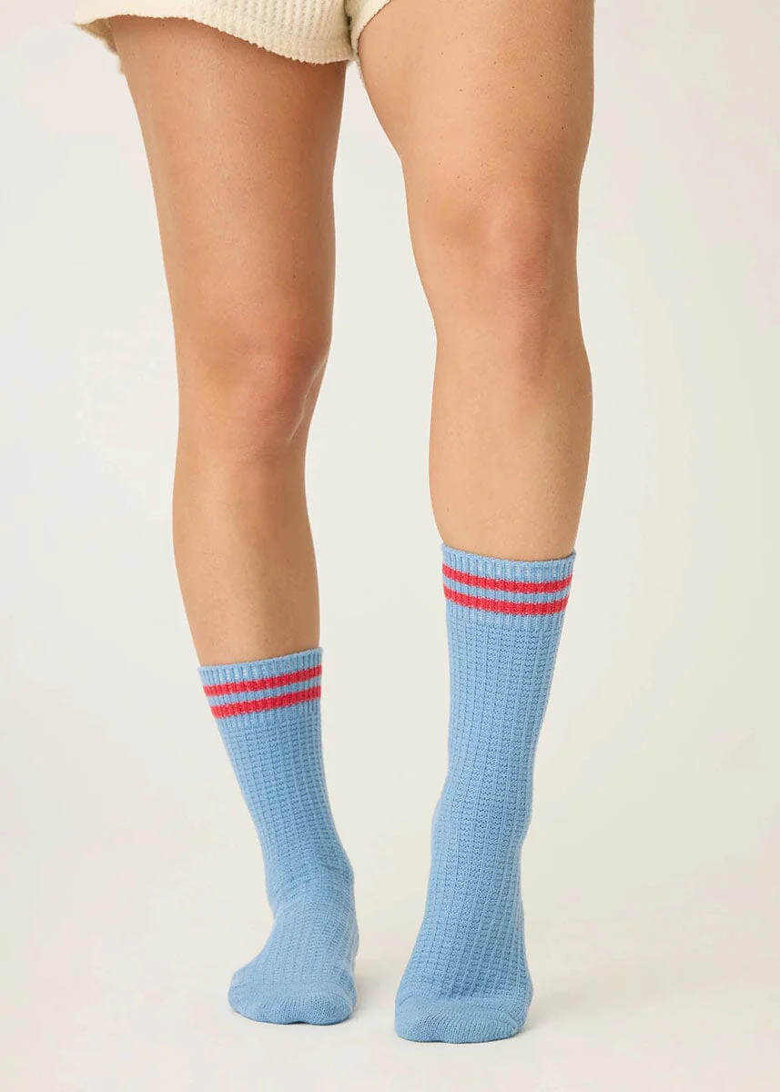 Parisian Dreams Waffle Crew Socks - Blue & Red - Image 4