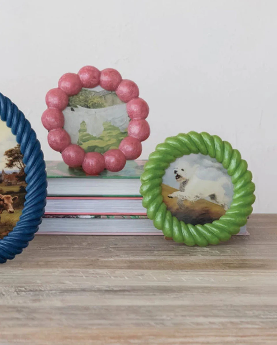 Round Twisted Picture Frame - Green - Image 3