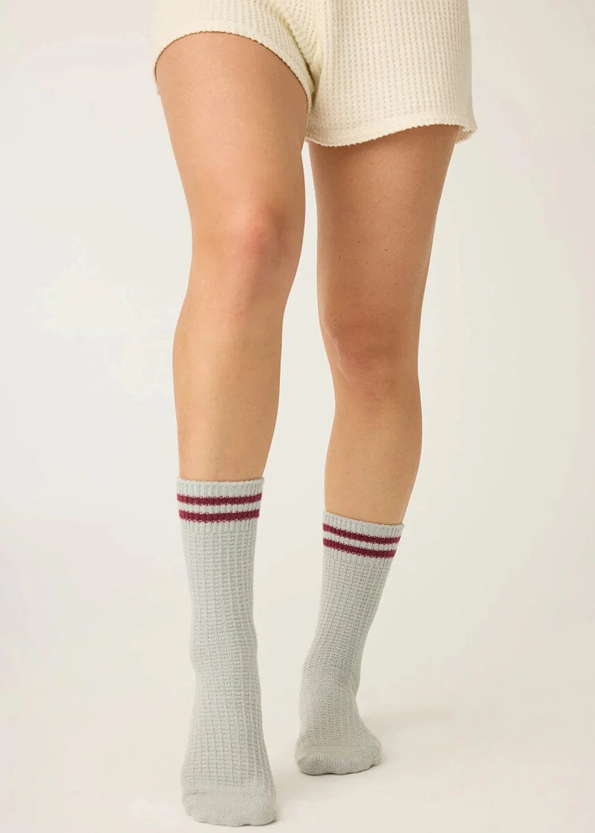 Ruff On The Range Waffle Crew Socks - Grey & Burgundy - Image 3
