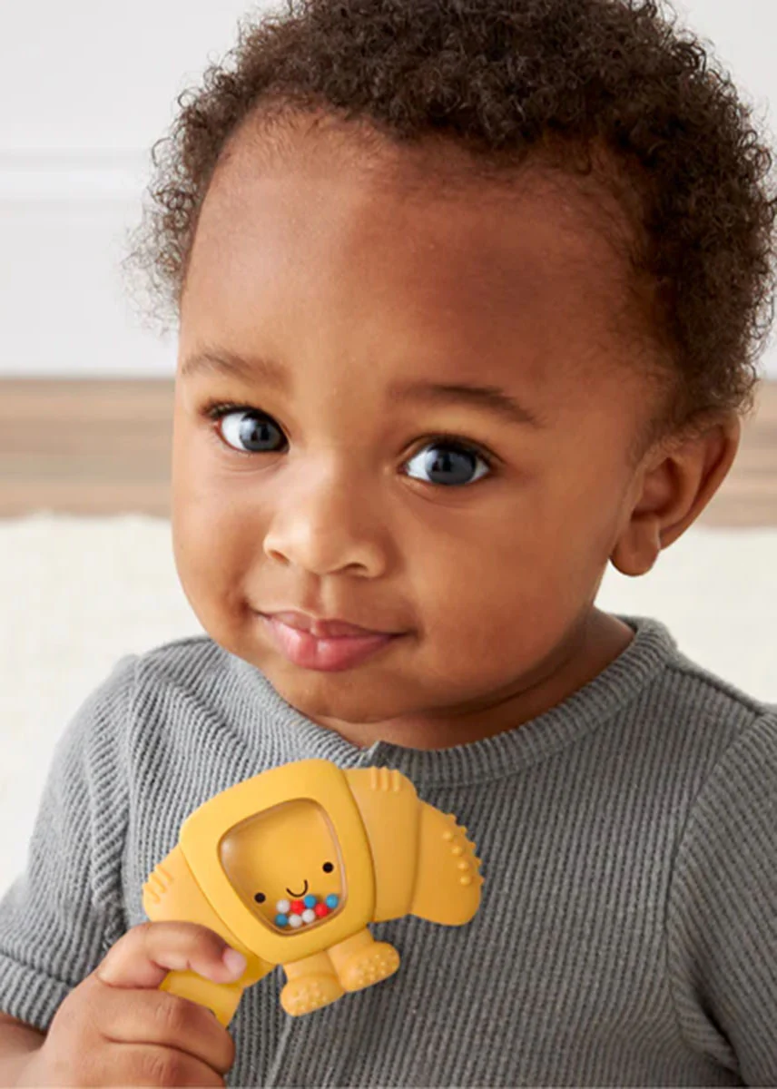 Sweetie Shake Plus™ Rattle & Teether - Chloe Croissant - Image 2